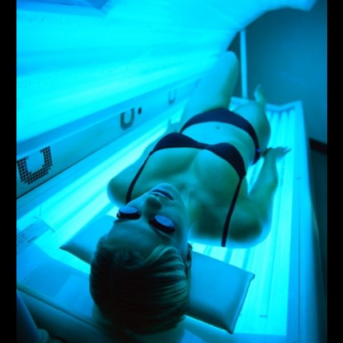 Are UV tanning booths carcinogenic?