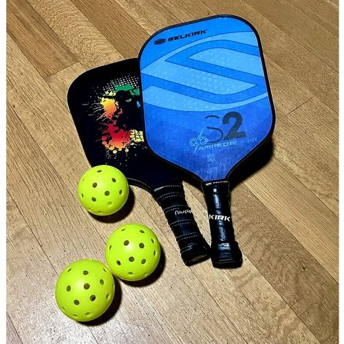 Pickleball: The New Trendy Racket Sport