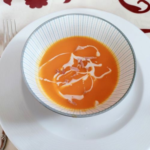 Pumpkin soup: a recipe for Halloween